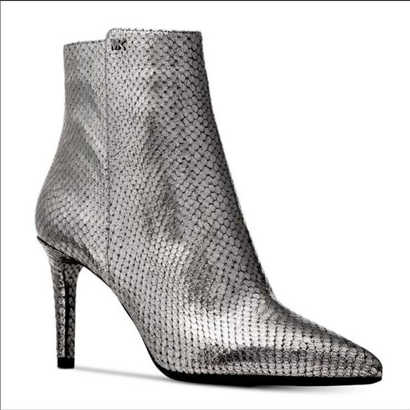 MICHAEL KORS DOROTHY Booties - Picture 2 of 7